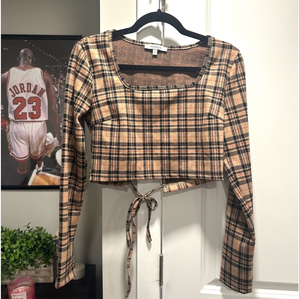 Brown plaid cropped longsleeve